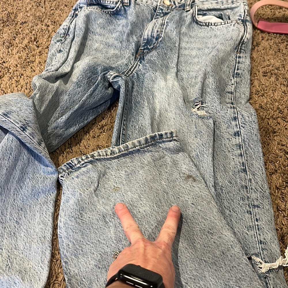 ZARA Ligh Wash High Waisted Distressed Mom Jeans Size 8 - Picture 11 of 16